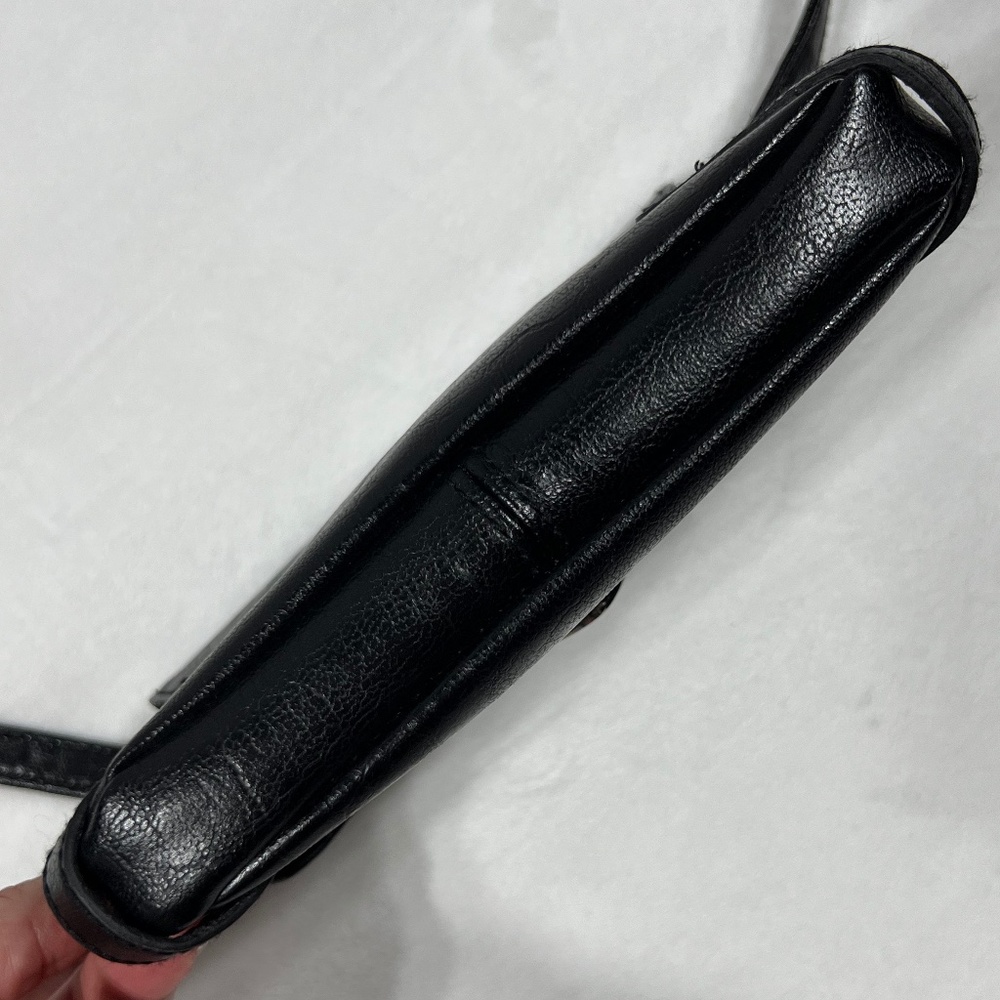 Kenneth Cole crossbody bag - Picture 6 of 9